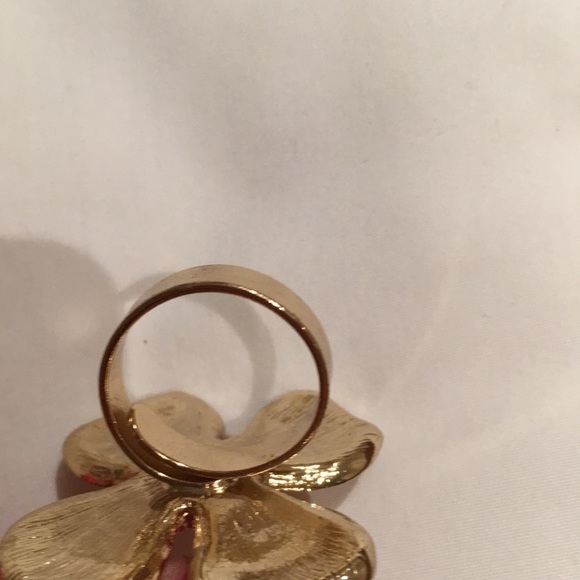 Flower ring - Picture 4 of 4